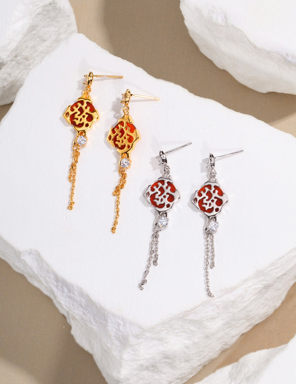 Red agate asymmetric earrings