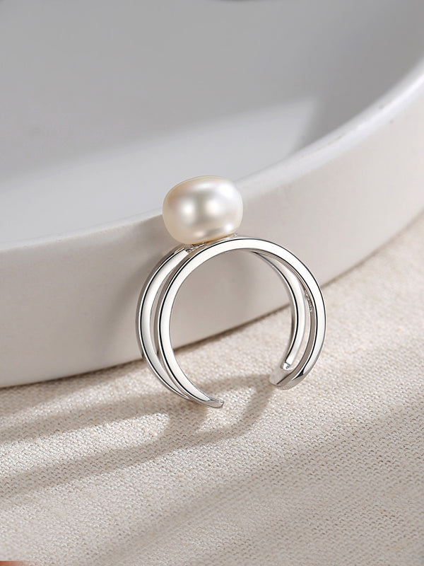 Simple and atmospheric style natural pearl ring