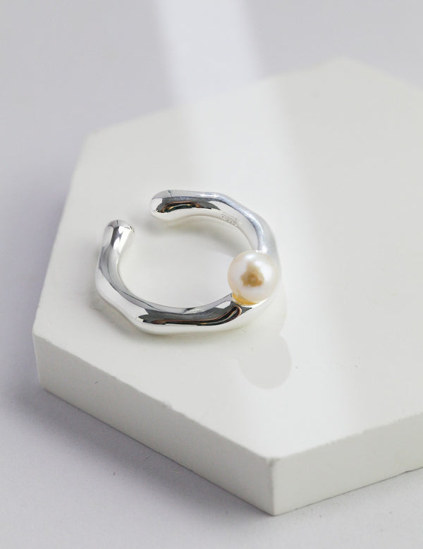 Pearl ring