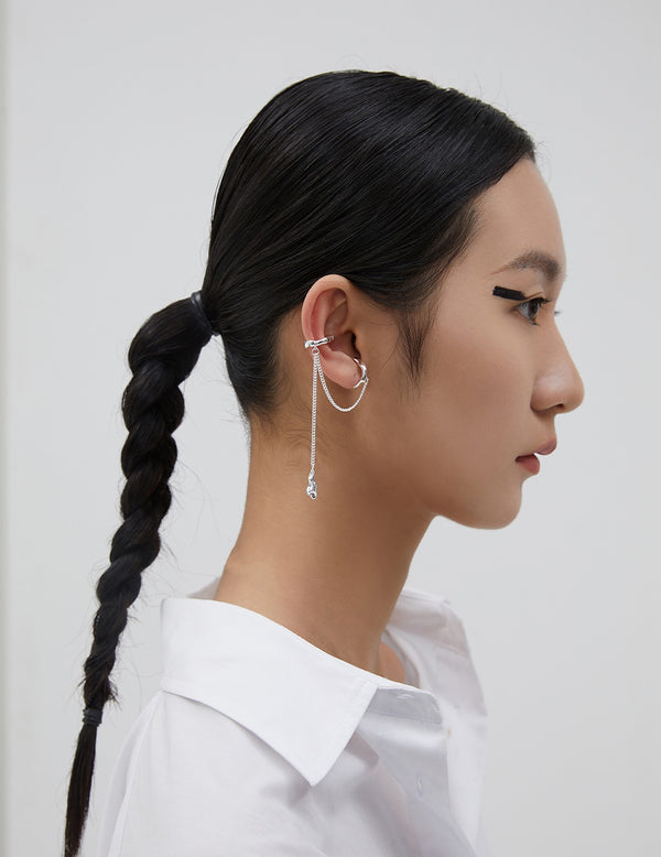 Simple ear clip