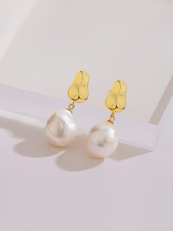 Baroque's alien pearl earrings